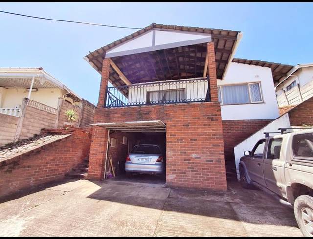 3 BEDROOM HOUSE FOR SALE IN BLUFF